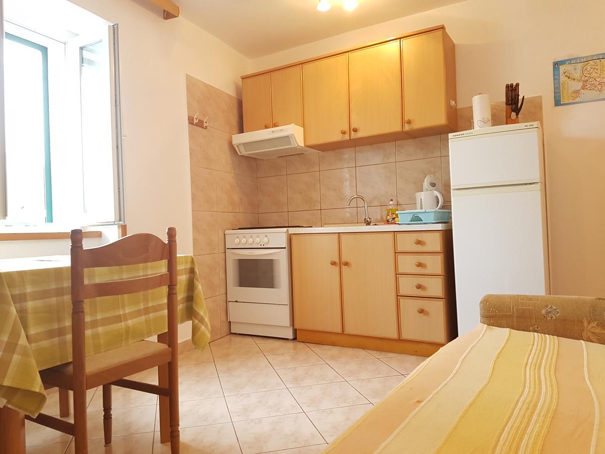 Apartmani Toni Poce プリモシュテン エクステリア 写真