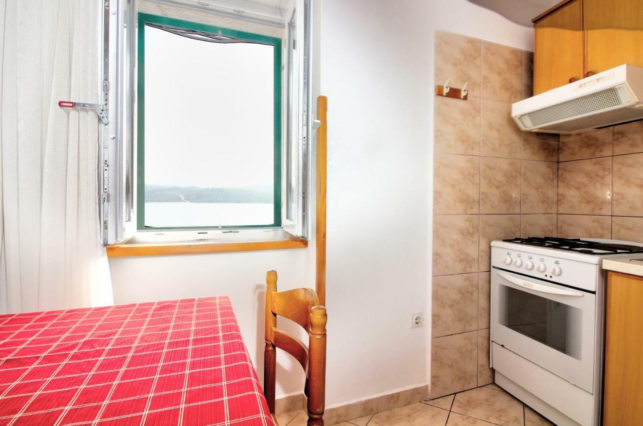 Apartmani Toni Poce プリモシュテン エクステリア 写真